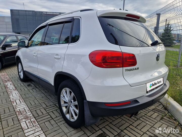 Volkswagen Tiguan 2.0 AT, 2012, 210 002 км