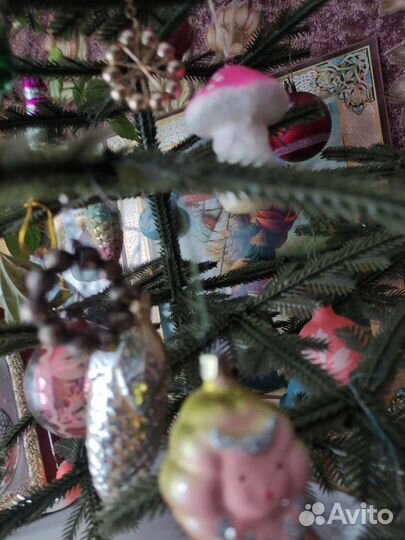 Елка искусственная СССР с игрушками