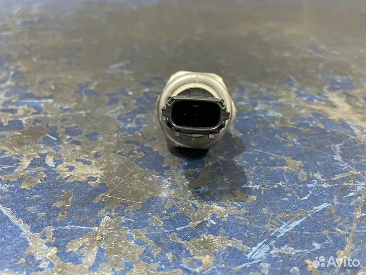 Датчик давления топлива Lexus Gs200T