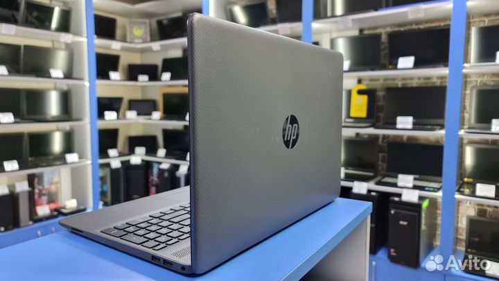 Ноутбук HP 15.6