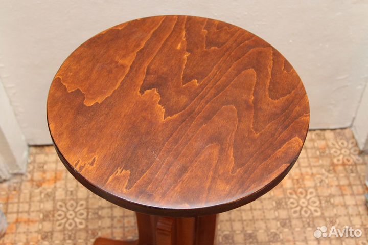 Стул для фортепиано