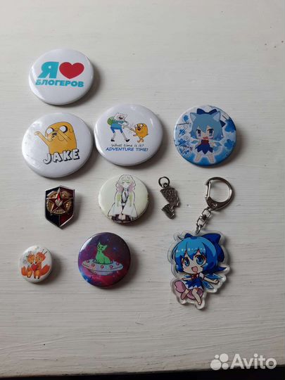 Значки современные