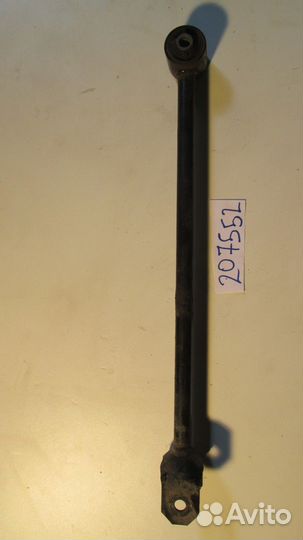 Рычаг подвески задний правый (Toyota Camry)