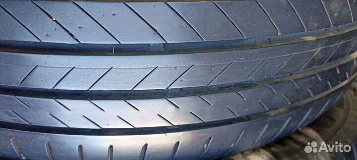 Bridgestone Alenza 001 235/55 R19 101V