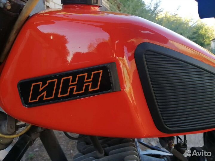 Шильдик иж восход эмблема