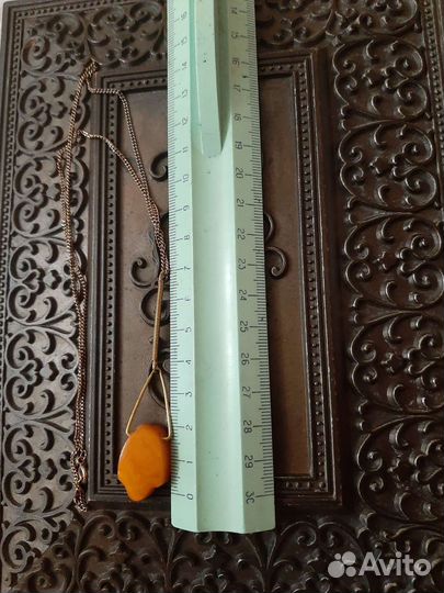 Кулон с цепочкой янтарь желток медь