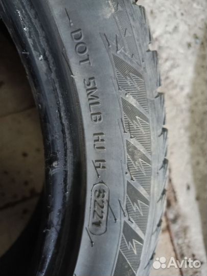 Hankook Winter I'Cept iZ 2 W616 205/50 R17 93T