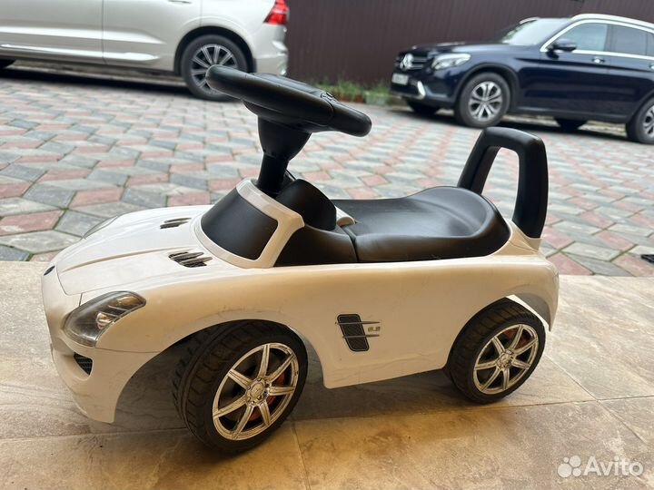 Машинка каталка mercedes