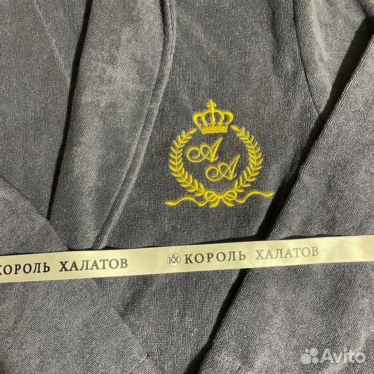 Халат с вышивкой