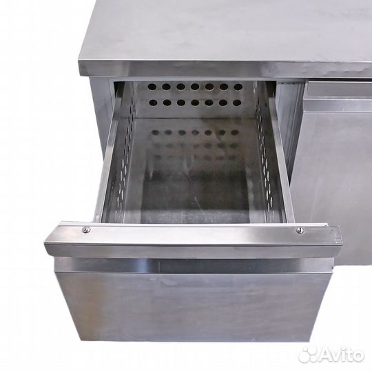 Столы холодильные Coldline