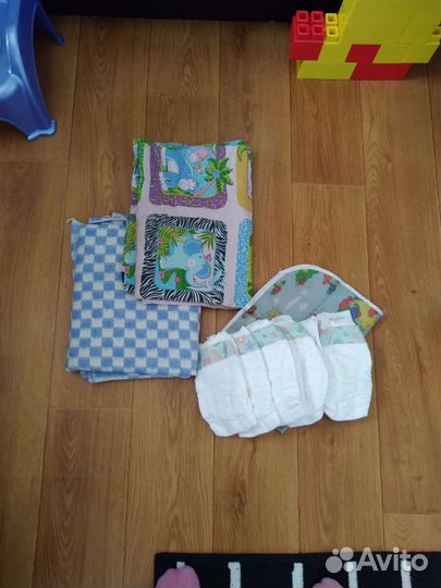 Пододеяльник, плед,памперсы,горшок