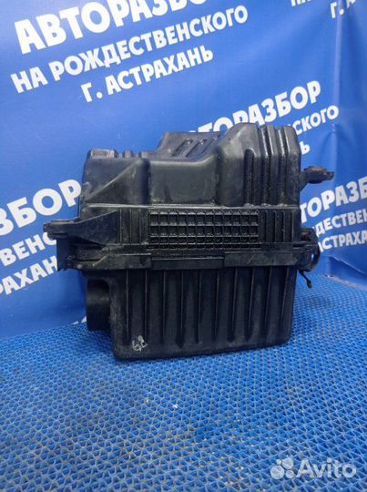 Корпус воздушного фильтра Hyundai Solaris 1