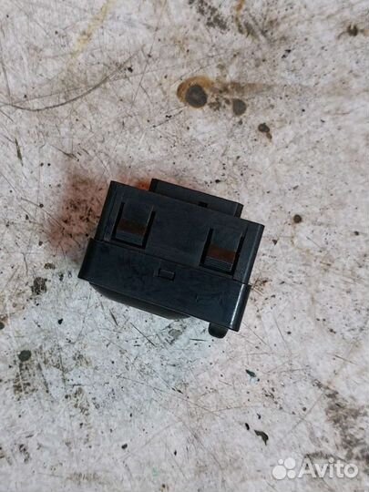 Блок регулировки зеркал kia sportage 1