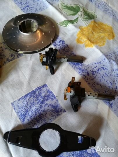 Пылесос на запчасти (по частям)