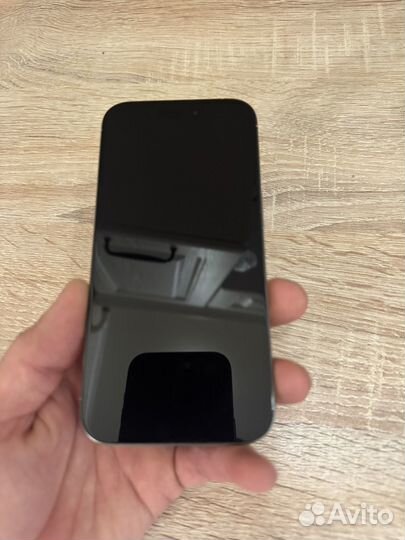 iPhone 15 Pro, 256 ГБ