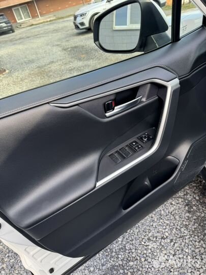 Toyota RAV4 2.0 CVT, 2021, 37 000 км