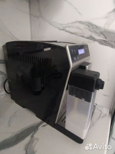 Кофемашина delonghi autentica