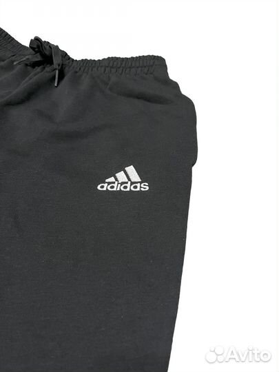 Спортивные штаны Adidas Essentials Tapered