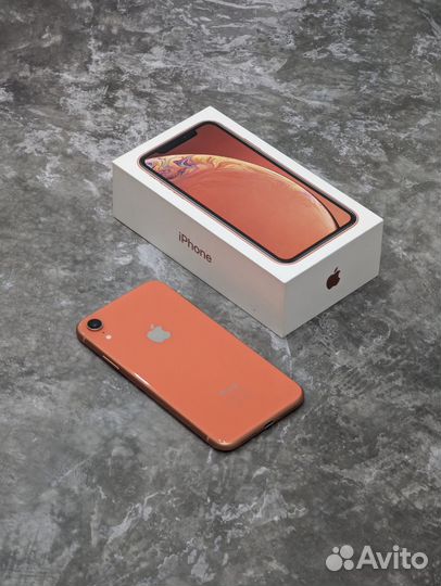 iPhone Xr, 64 ГБ