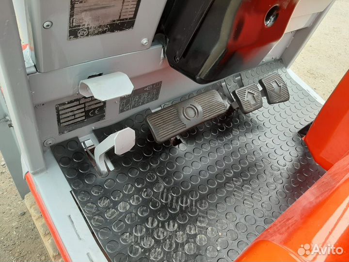 Вилочный погрузчик Toyota BT CBE12T, 2008