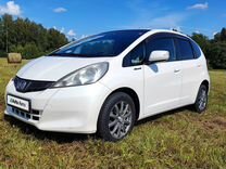 Honda Fit 1.3 CVT, 2011, 121 000 км, с пробегом, цена 925 000 руб.