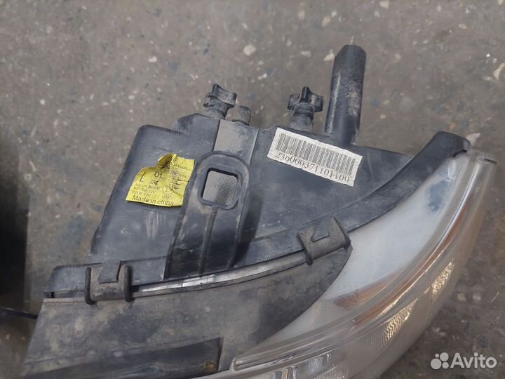 Фары на УАЗ Профи, комплект