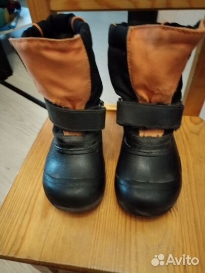 Ботинки демисезонные 23 размер