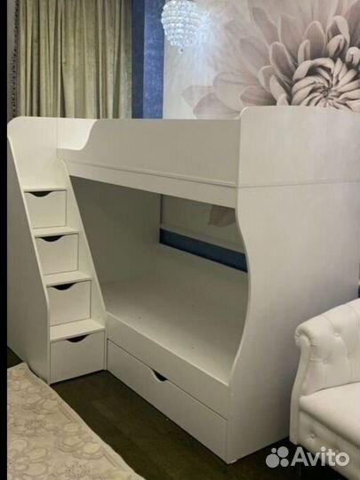 Двухъярусная кровать детская 90х200