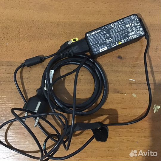 Зарядное устройство для Lenovo 20V 2.25A