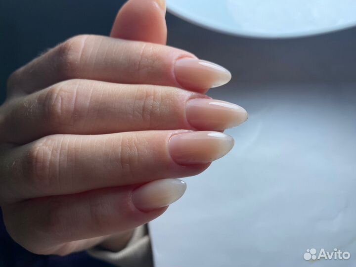 Мастер маникюра