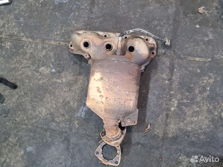 Опель корса z14xep коллектор с катализатором