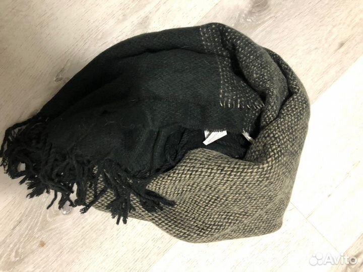 Шарф, палантин новый