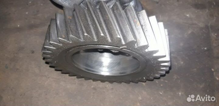 Шестерня вторичного вала Scania