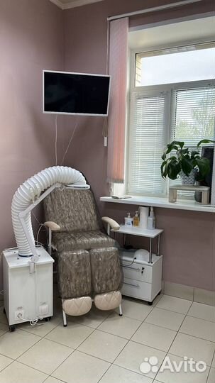 Вытяжка для маникюра и педикюра