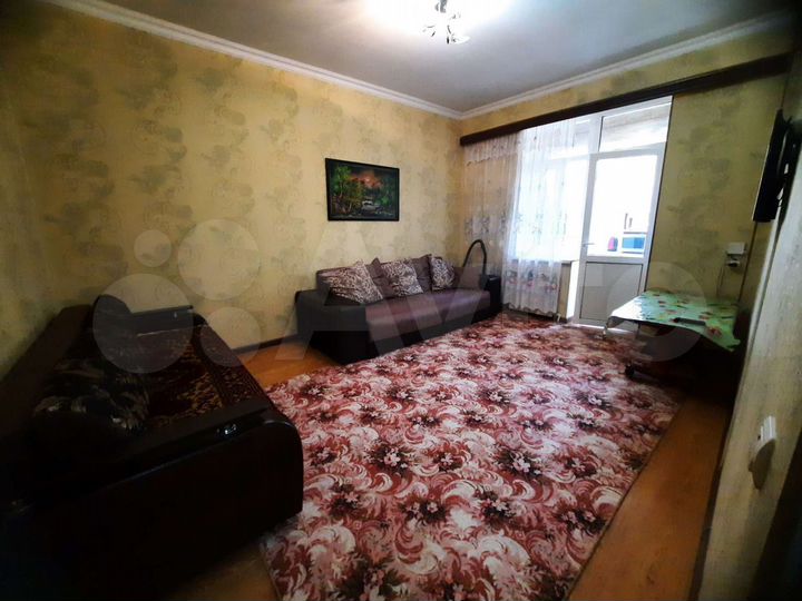 2-к. квартира, 50 м², 1/7 эт.