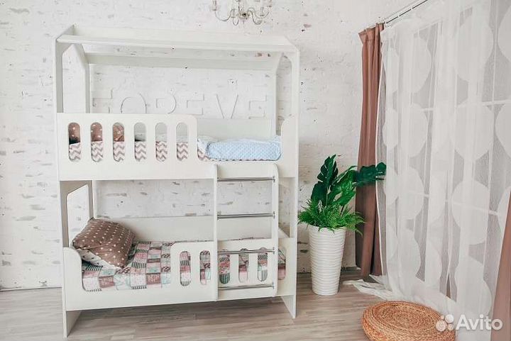 Двухъярусная кровать бу домик