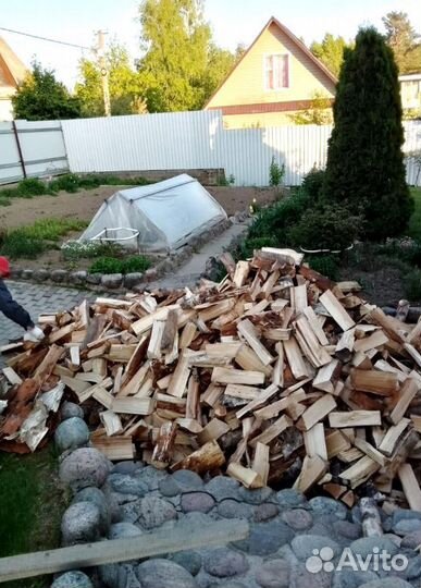 Дрова колотые привезем
