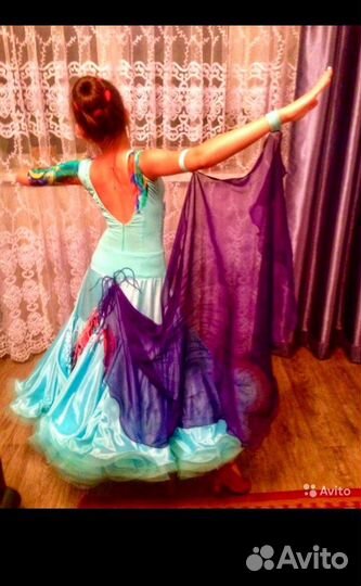 Платье для бальных танцев