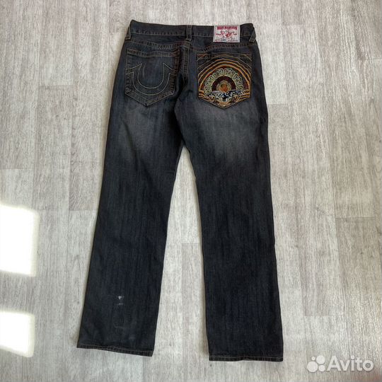 Широкие джинсы true religion