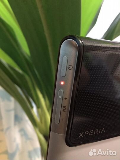 Планшет Sony xperia Tablet S / Докстанция-колонка