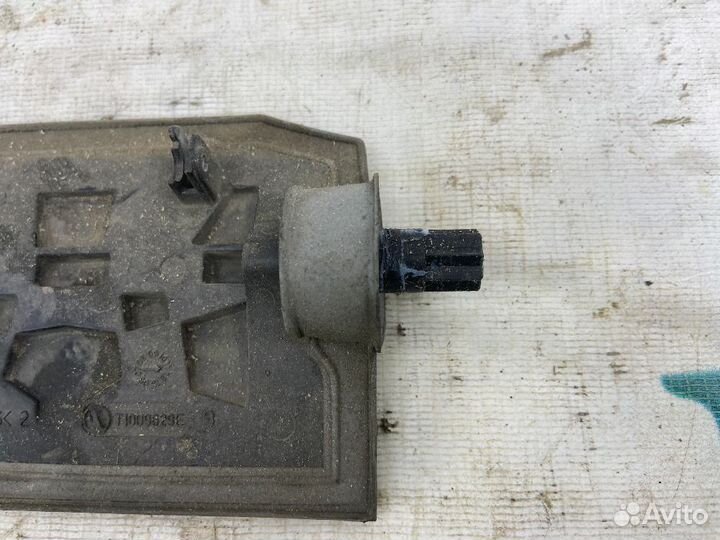 Заслонка отопителя Peugeot 308 I (2007—2011)