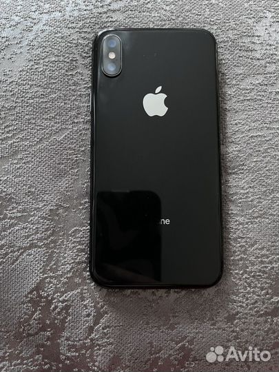 iPhone X, 64 ГБ