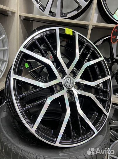 Диски Volkswagen r17 5*100 чёрные со шлифовкой