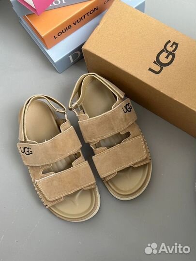 Сандалии женские UGG