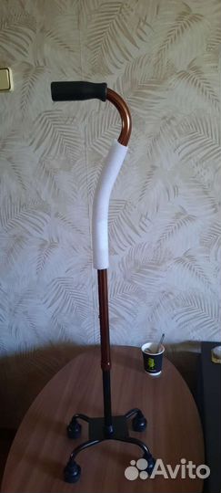 Трость четырёх опорная