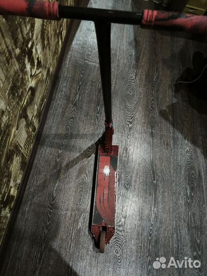 Трюковой самокат