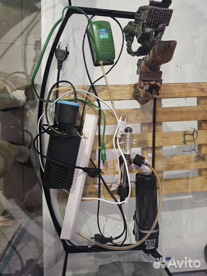 Аквариум 70л