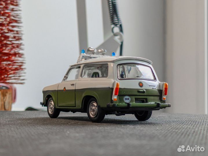 Trabant 601 1/43