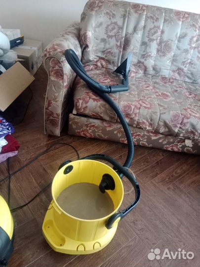 Моющий пылесос karcher se4002