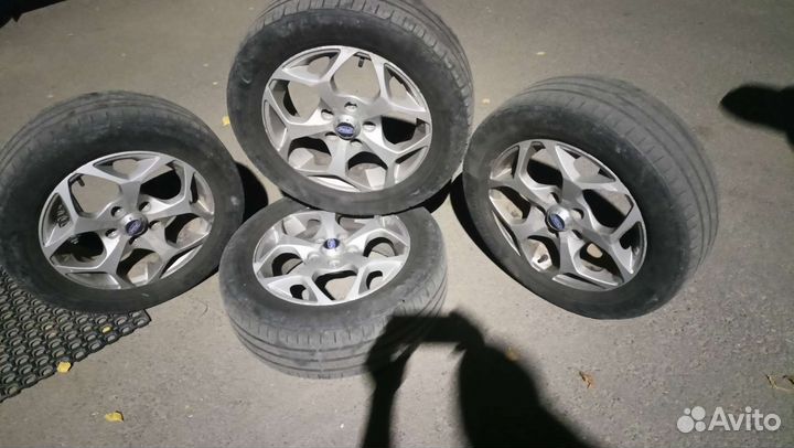 Continental ContiPremiumContact 5 195/60 R15